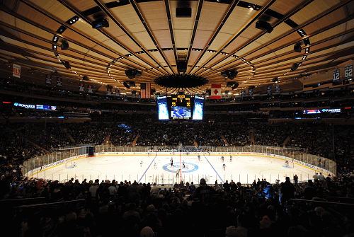 New York online sports betting ice hockey game at MSG