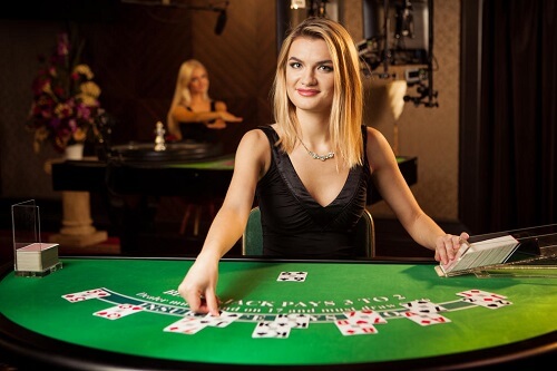 How Do Live Casinos Work